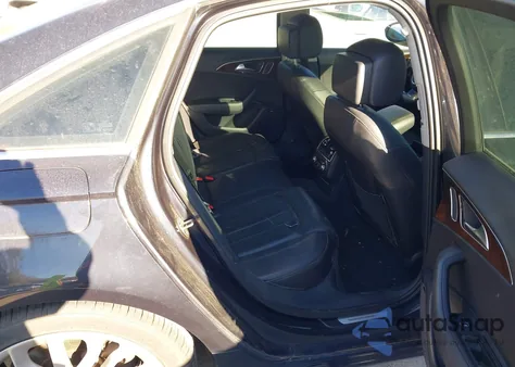 2013 Audi A6 3.0T Premium z USA, uszkodzony, nr VIN WAUHGAFC7DN119319